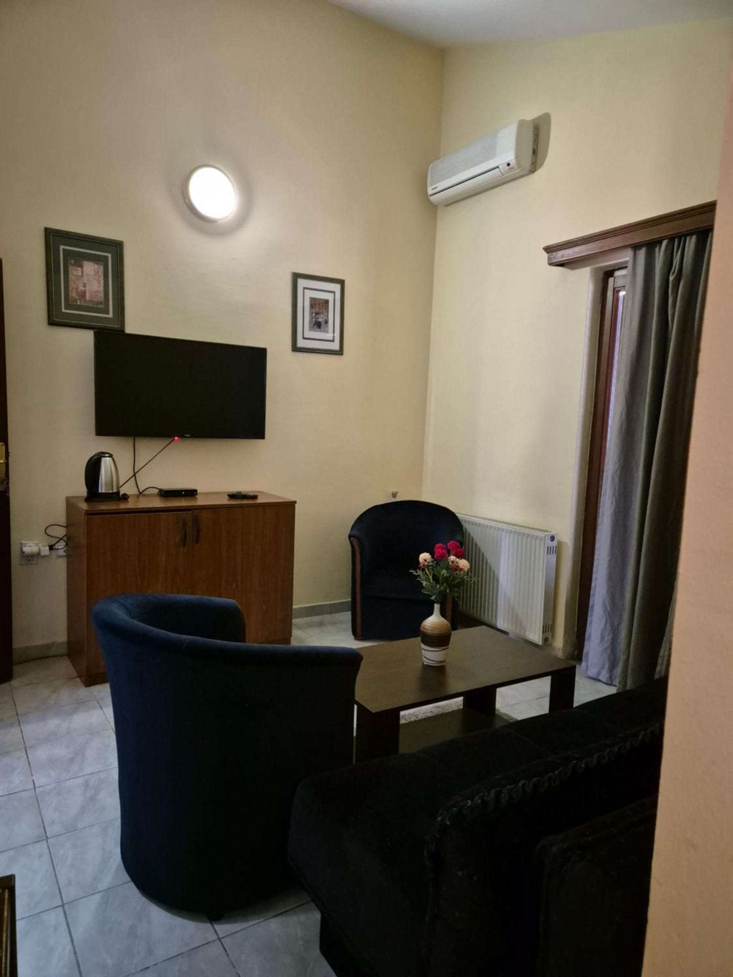 Mali Milocer Bay Accommodation Sveti Stefan Kamer foto