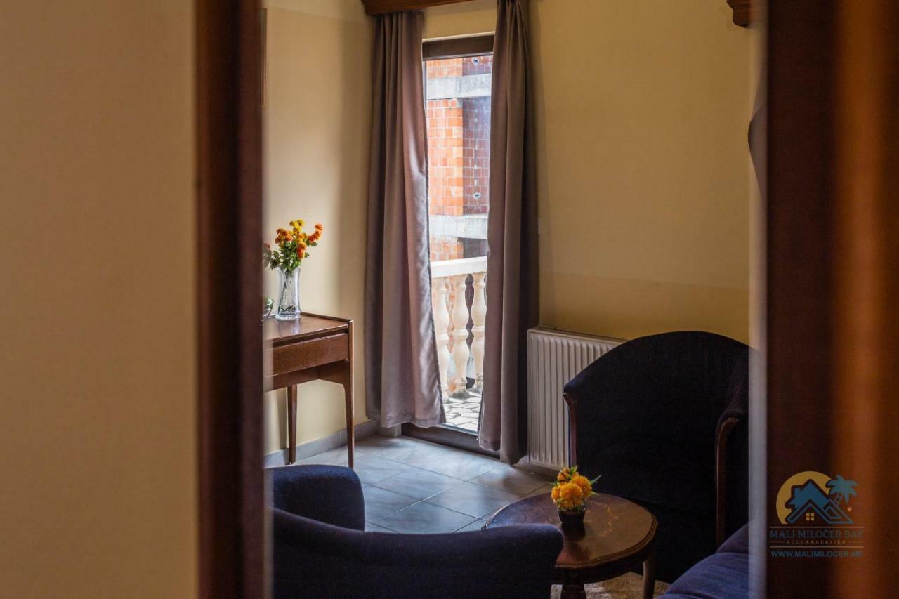 Mali Milocer Bay Accommodation Sveti Stefan Buitenkant foto