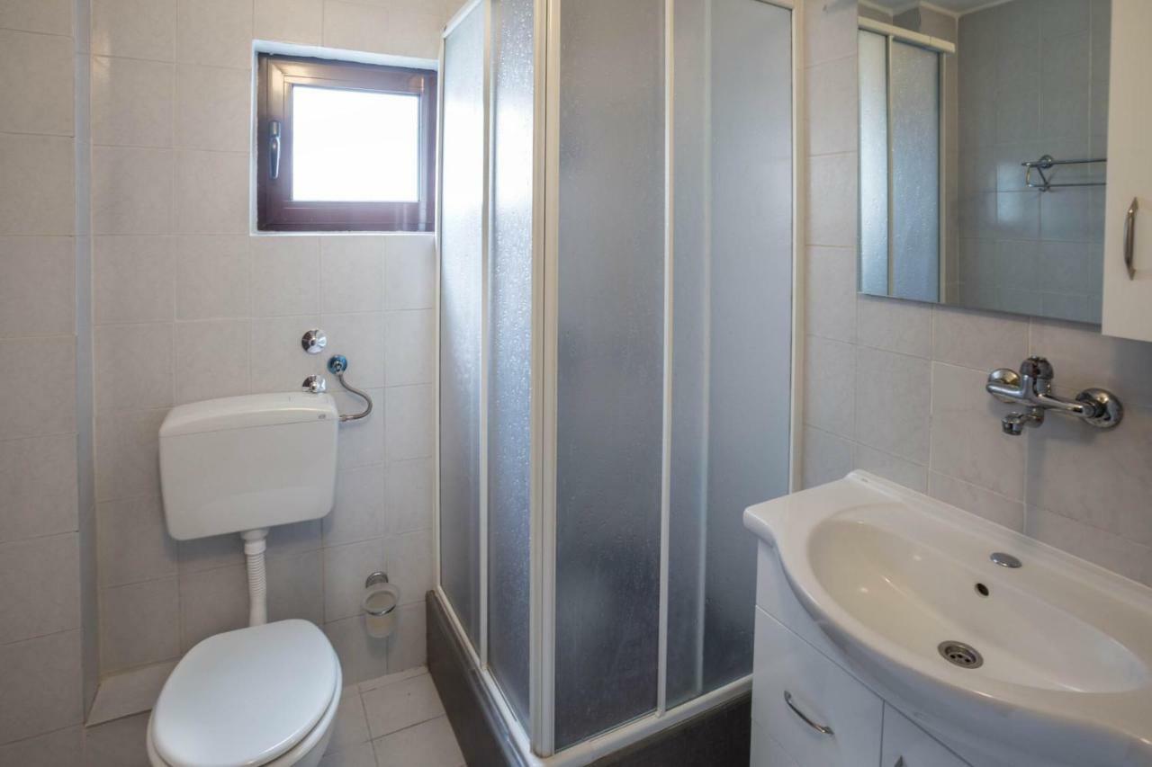 Mali Milocer Bay Accommodation Sveti Stefan Buitenkant foto